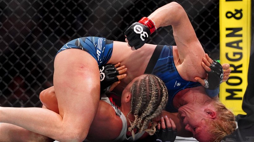 Holly Holm loses by ninja choke! – UFC Fight Night: Holm vs. Bueno Silva full results, video highlights