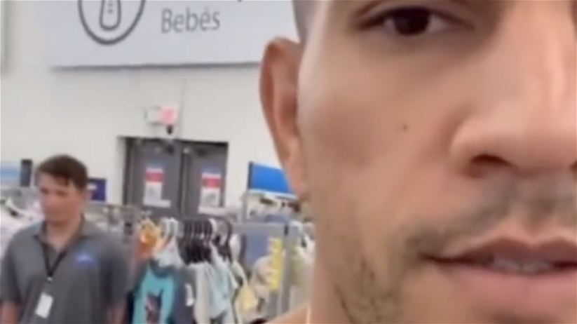 ‘Get away from me!’ – Former UFC champ Alex Pereira gets tailed by Walmart staff while he shops